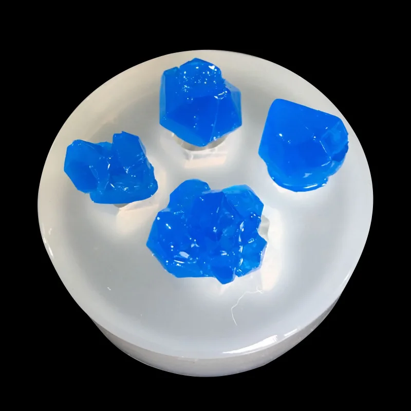 

Mirror surface new hand-dripping mould silicone mold natural small crystal cluster mould 16356