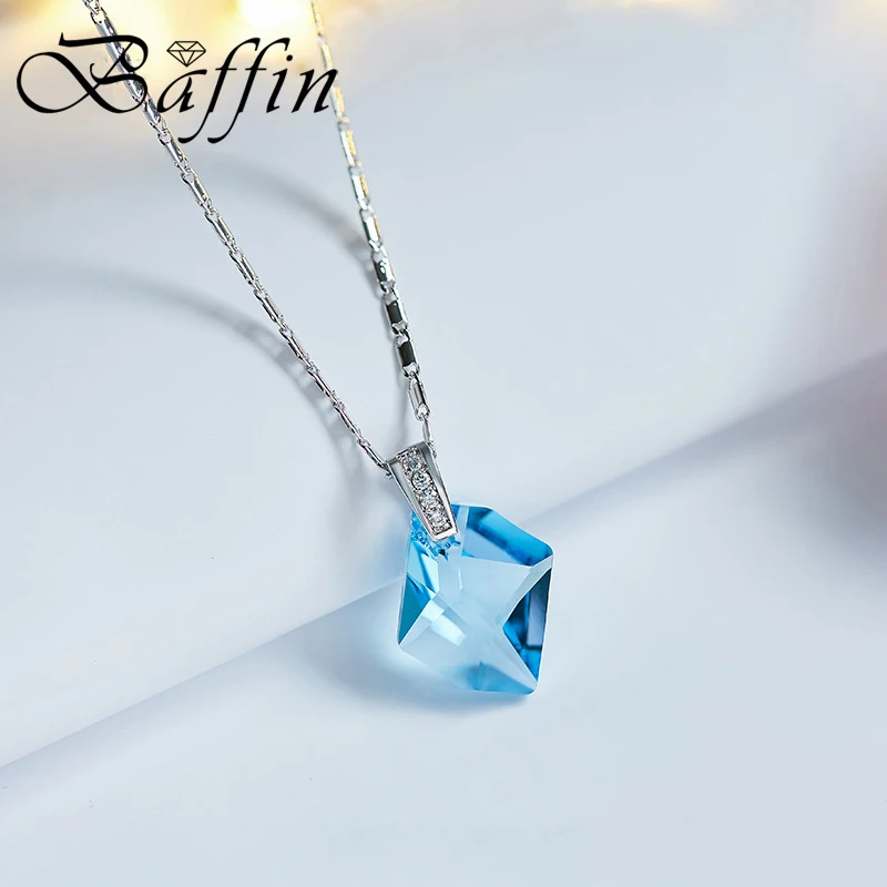 Ожерелье серебряного цвета BAFFIN из натуральных прозрачных кристаллов