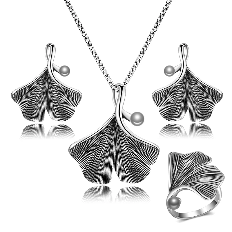 

Nandudu Vintage Retro Ginkgo Leaf Pendant with Pearl Necklace Earrings Ring Jewelry Sets Grey Color Bijouterie for Women Gift