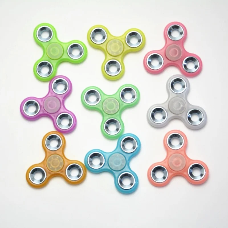 

2017 Glow In The Drak Fidget Spinner Plastic ABS Luminous Hand Spinner Metal Bearings Relax Decompress Toys
