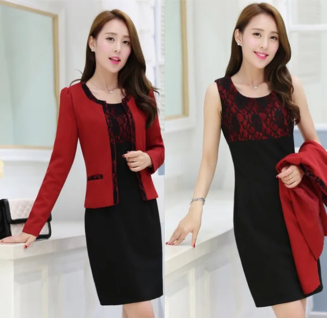 formal dresses for 40 year olds