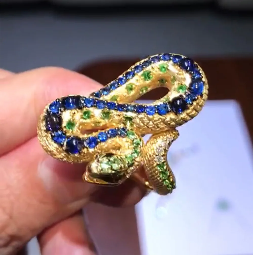 CAIMAO Special Snake Natural Sapphire Tsavorite and Diamonds Animal Ring 18kt Yellow Gold Mens Jewellery