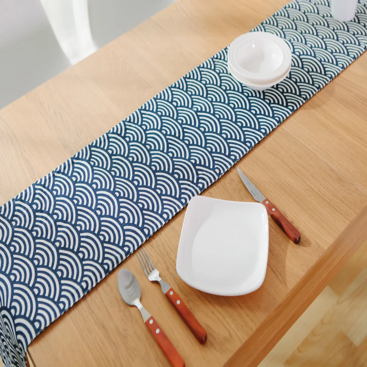

Modern Table Runner Printed Fashion Blue Table Runners For Wedding Party Home Hotel Table Decoration Accessories Home Textile