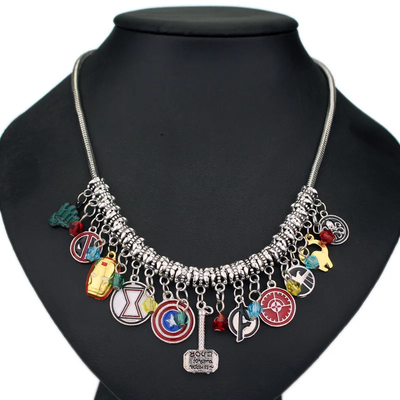 

Avengers Necklace Captain America Shield Iron Man Spiderman Thor's Hammer Mjolnir Hulk Necklace Pandents Accessories Figure Toys