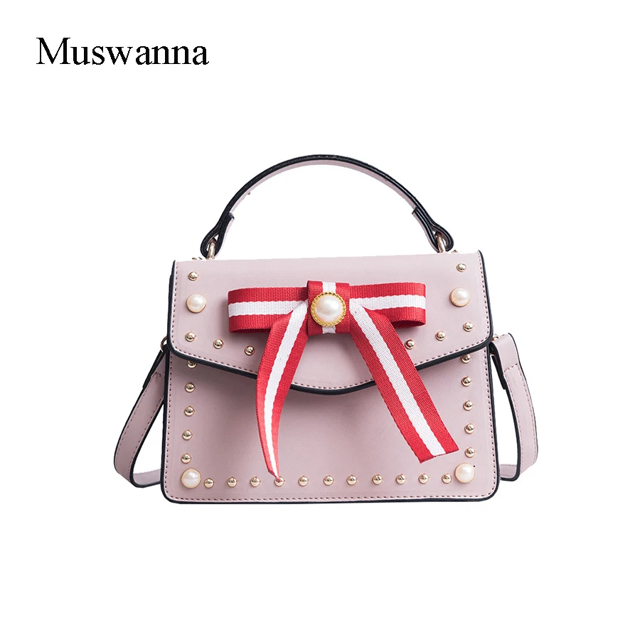 

Sweet Bow Pearl Bags Luxury Designer Rivet Women Shoulder Bag Cute Portable Small Square Bag Quality Travel Bag Bolsa de perlas