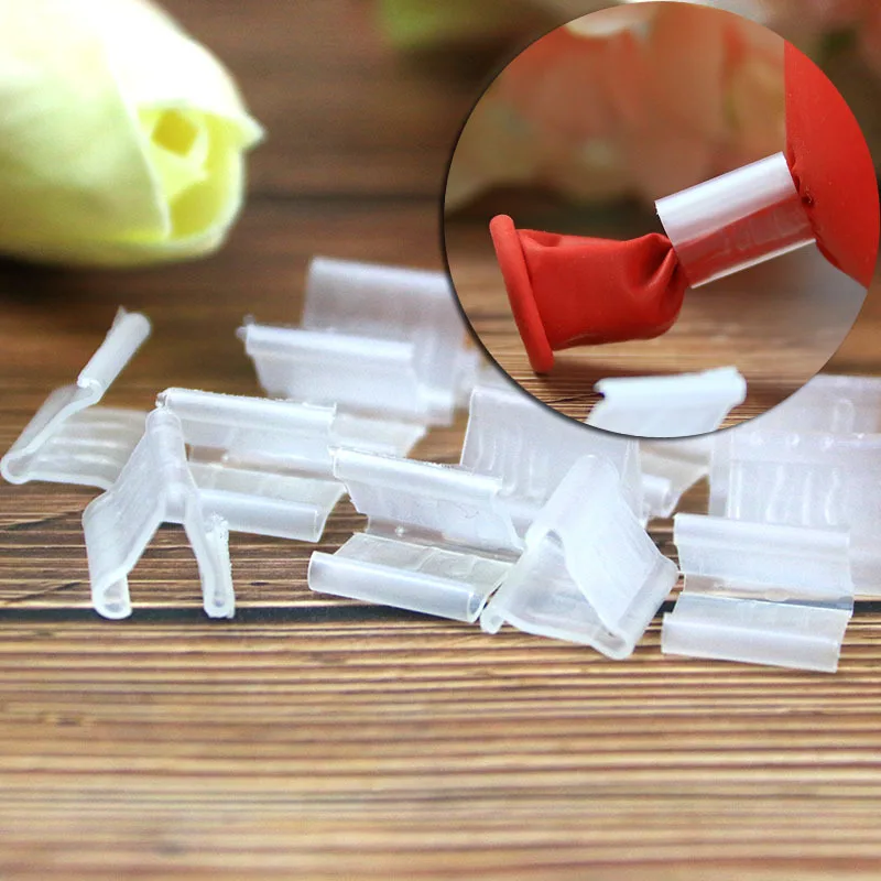 

50Pcs Balloons Accessories Ballon Sealing Clips Birthday Wedding Party Christmas Decor Supplies V Shape Baloon Air Balls 2018