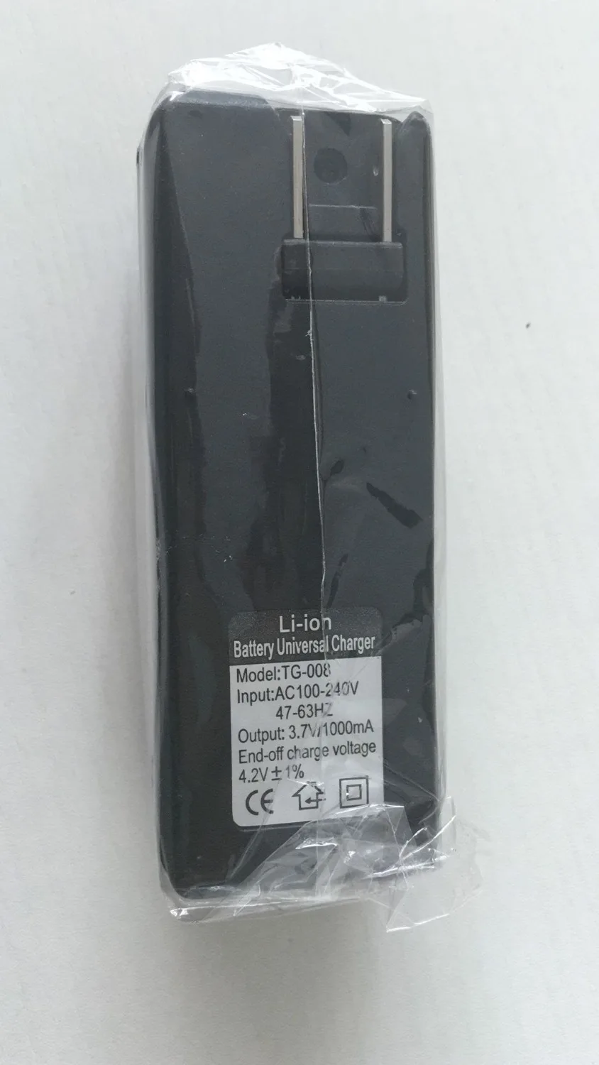 Liion battery Universal charger TG008 input AC100240V 4763HZ output