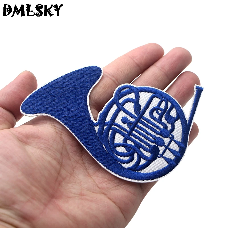 

DMLSKY How I Met Your Mother blue French horn Embroideried patch diy Applique patches badge for Clothes Bags Accessory M3080