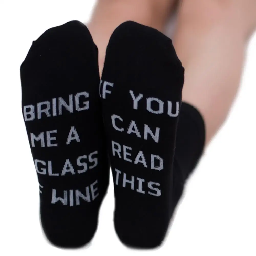 Fashion 1 Pairs Women Letter print socks If You Can Read This Bring Me A Glass of Wine/Cold Beer/Coffee Men Women Crew Socks - Цвет: B