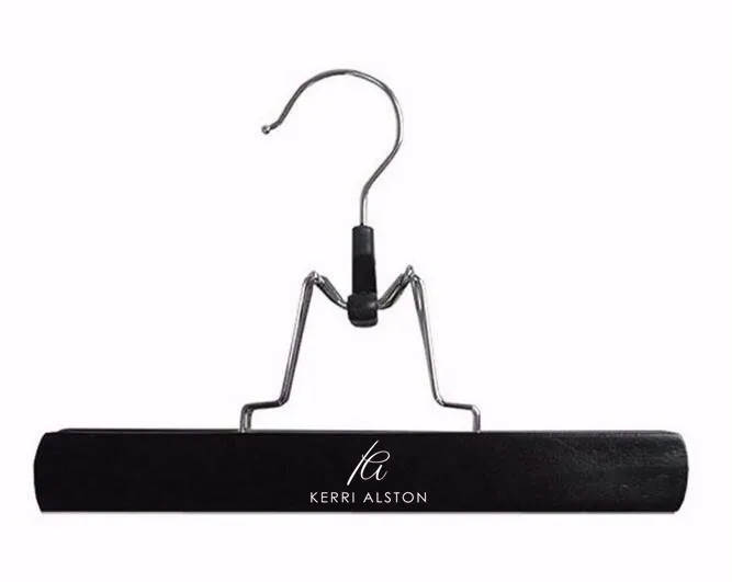 hanger01