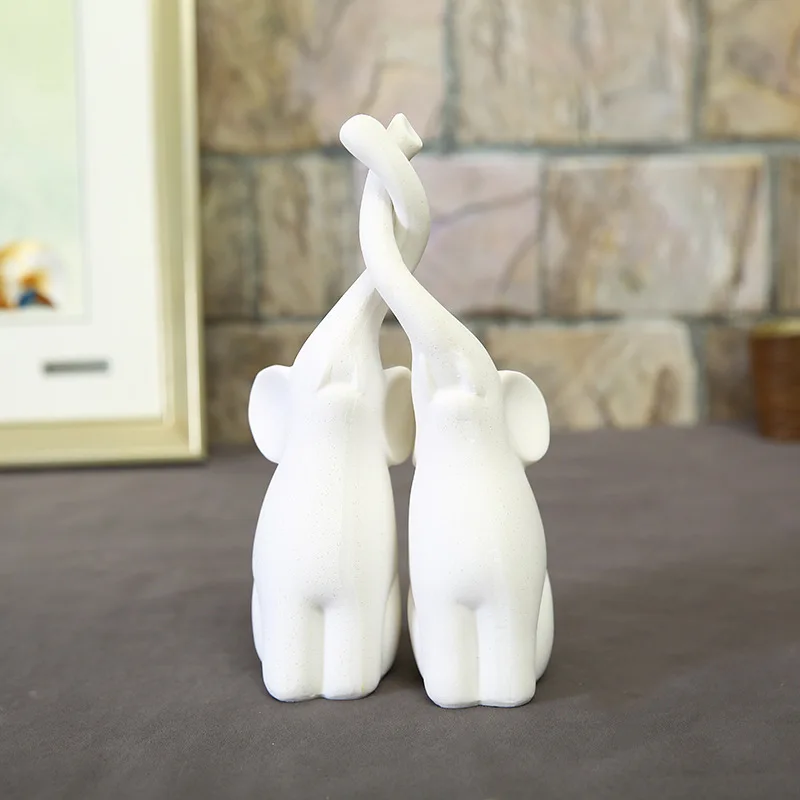 White Sand Couple Elephant Combination Sandstone Resin Crafts Creative Study Desktop Decoration Ornaments
White Sand Couple Elephant Combination Sandstone Resin Crafts Creative Study Desktop Decoration Ornaments