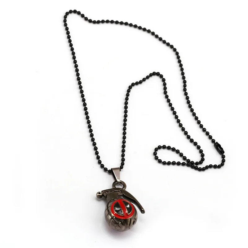 New Deadpool Keychain Cute Metal Key Ring Holder Beds Chain Pendants llaveros Chaveiro Men Car Women Bag Jewelry Gift Kolye
