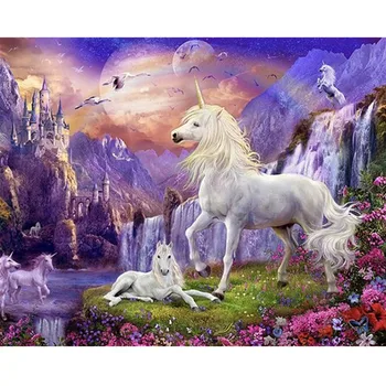 

5D white horse world Diy Diamond painting Diamond embroidery mosaic pasted Cross stitch Handmade Diamond Painting