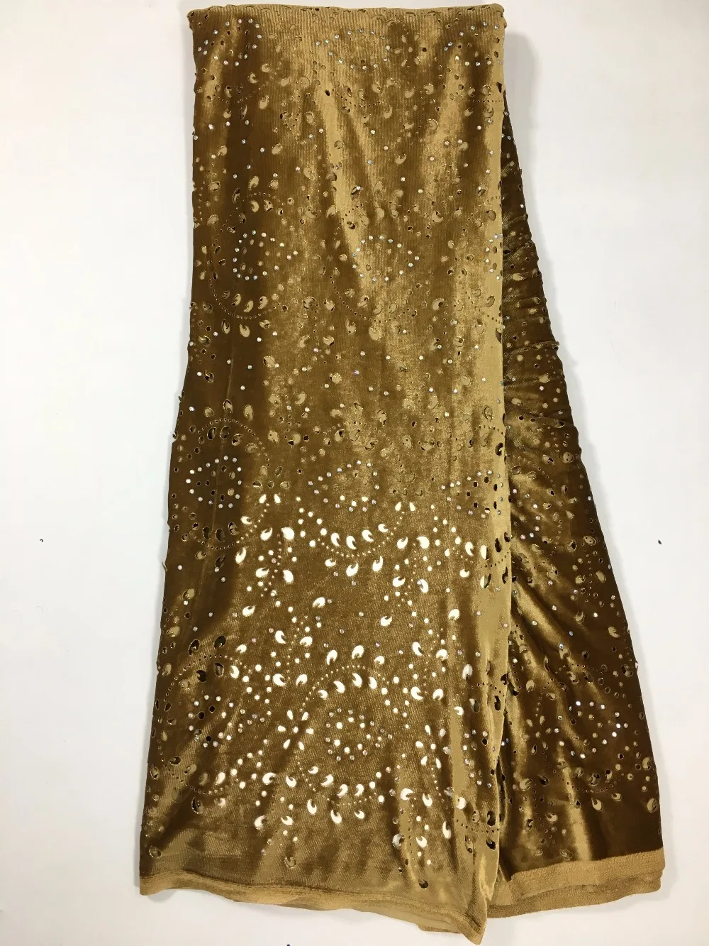 

Swiss voile lace 5yds/pce by dhl velvet laser cut with stones laces for luxuru women asoebi dresses 2018 new arrival fabrics