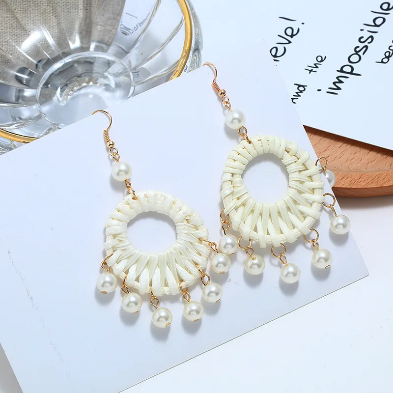 

Boho Handmade Wooden Straw Weave Rattan Knit Water Drop Earring Geometric Simulation Pearl Long Dangle Earring For Women Jewelry