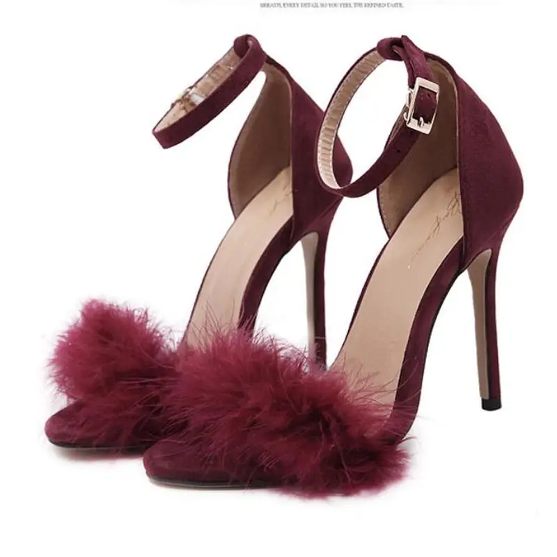 Fourrure Sandales Femmes De Fourrure Talons Sexy À Talons Hauts Sandales Ouvertes orteils Chaussures De Mariage Couverture Mince Talons Sapato Feminino