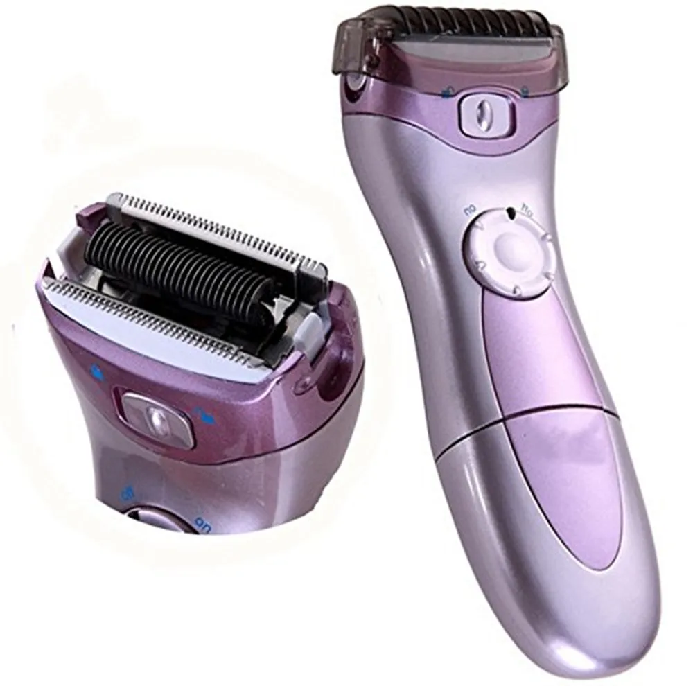 girl-nude-razor-with-bikini-shaver-seductive