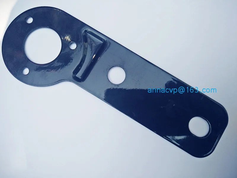 trailer socket holder with metal mounting plate 3