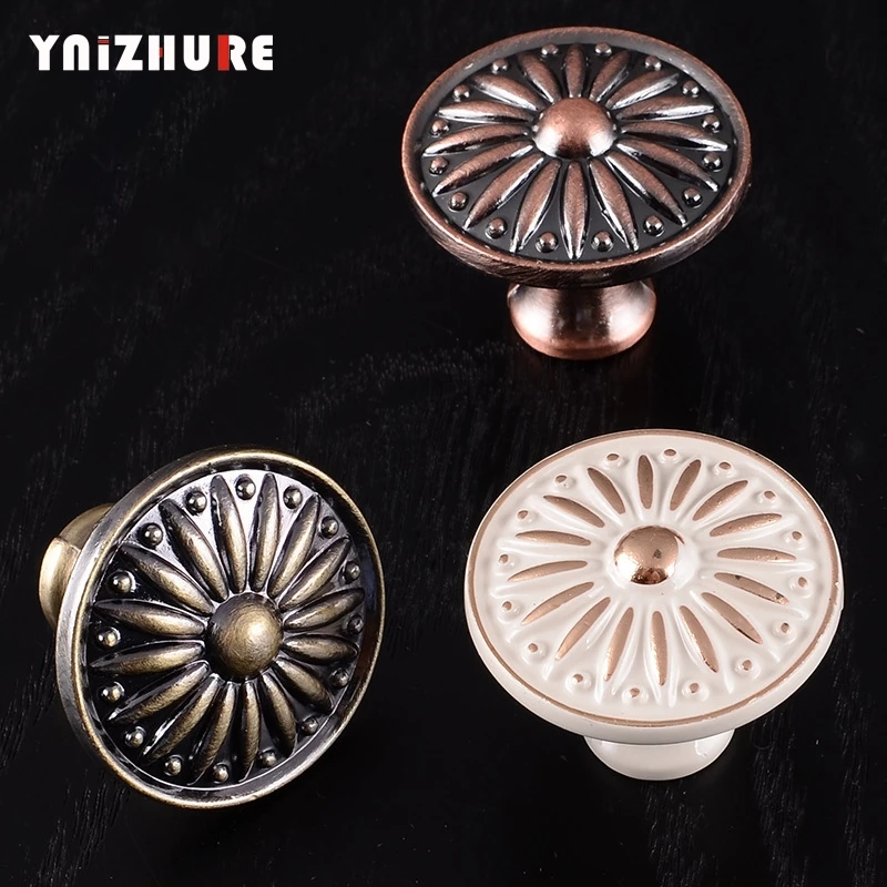 

Retro Red Bronze Kitchen Cabinet Knobs Cupboard Door Zinc Alloy Handles Vintage Wardrobe Furniture Handle Drawer Pulls