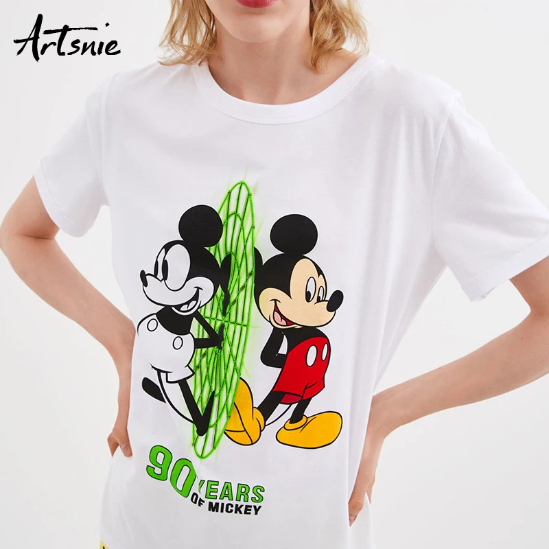 Artsnie الصيف 2019 الأبيض الكرتون طباعة المرأة تي شيرت يا الرقبة قصيرة الأكمام محبوك الشارع الشهير عارضة قمم الإناث تيز تي شيرت Artsnie الصيف 2019 الأبيض الكرتون طباعة المرأة تي شيرت يا الرقبة قصيرة الأكمام محبوك الشارع الشهير عارضة قمم الإناث تيز تي شيرت