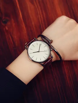 

2018 High Quality Couple Women Watch popular Retro Leather Strap Watches Men Casual Quartz Wristwatch Relogio Feminino Clock