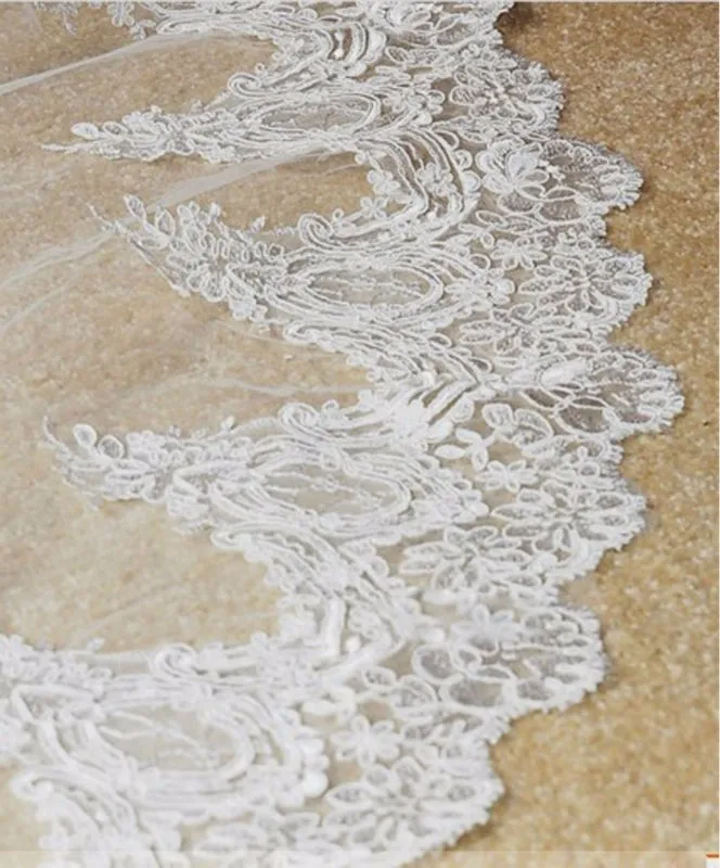 Luxury-Cathedral-Wedding-Veil-White-Or-Ivory-Lace-Edge-Over-3m-Long-Hot-Sale-Wedding-Accessories