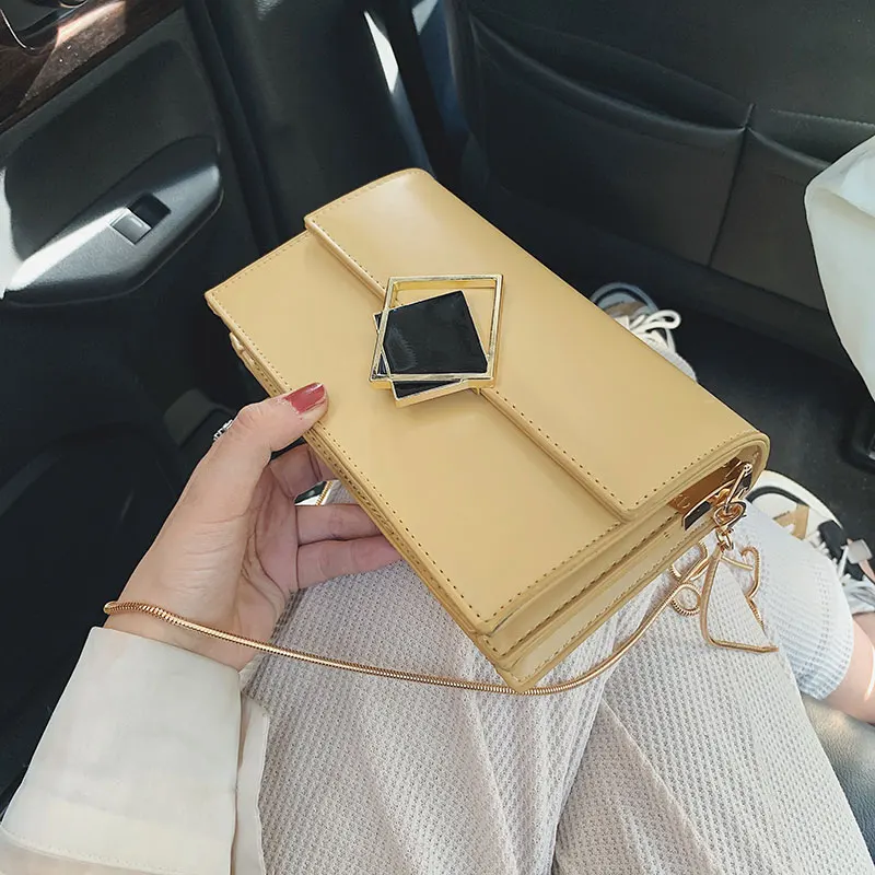 

chain ins ultra female fire small bag 2019 new texture inclined shoulder bag, fashionable joker but small package