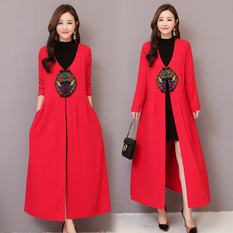 

2018 autumn and winter new women's retro cardigan embroidery windbreaker long coat high quality fashion slim trench coat M-XXL
