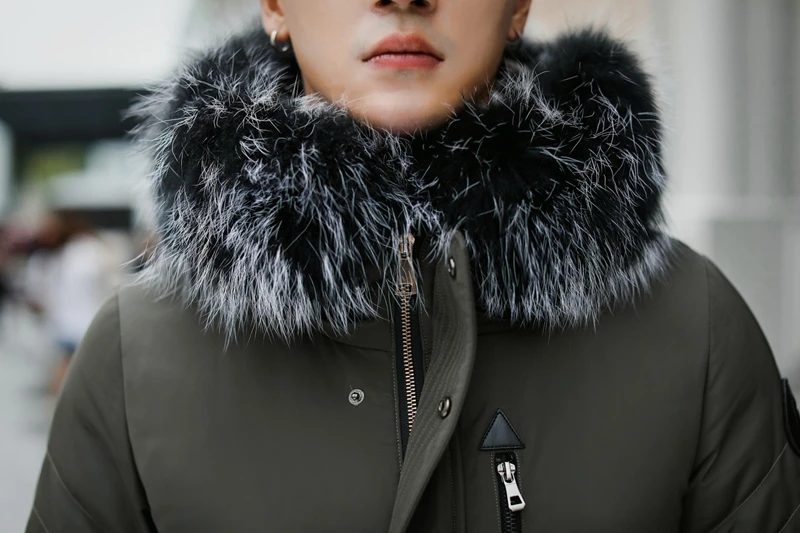 BJCJWF 2018 Winter down jacket Men Top Quality Raccoon collar Hooded white duck down coat Thicken Velvet warm Parka Overcoat Men BJCJWF 2018 Winter down jacket Men Top Quality Raccoon collar Hooded white duck down coat Thicken Velvet warm Parka Overcoat Men