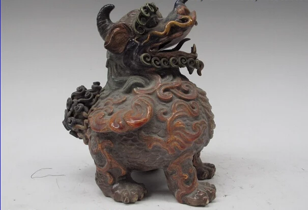 

S0990 China Pottery WuCai porcelain Evil Beast Foo Dog lion Kylin Brave troops Statue D0318
