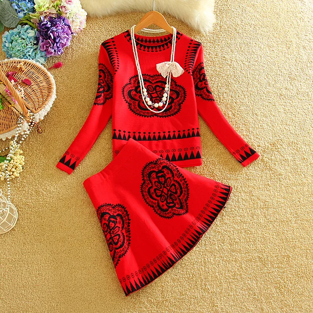 

2016 New Women Retro Sweater+Skirts Sets Autumn Winter Vintage Printed Female Woman Knitting Sweaters Tops+Skirt 2PCS Set