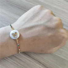 Красочные радужные cz начальные 26 букв алфавита имя Шарм Монета жемчуг шарик Изысканные Свадебные День рождения драгоценность звено браслеты для женщин