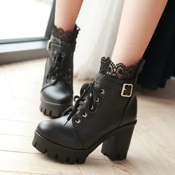White & Black Lolita High-heeled Boots 1