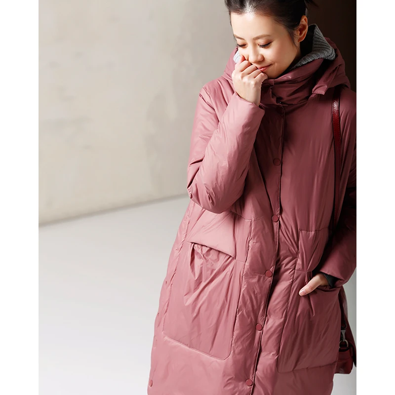 

Y8866 Artistic big size hooded jacket with side button to keep warm long down jacket