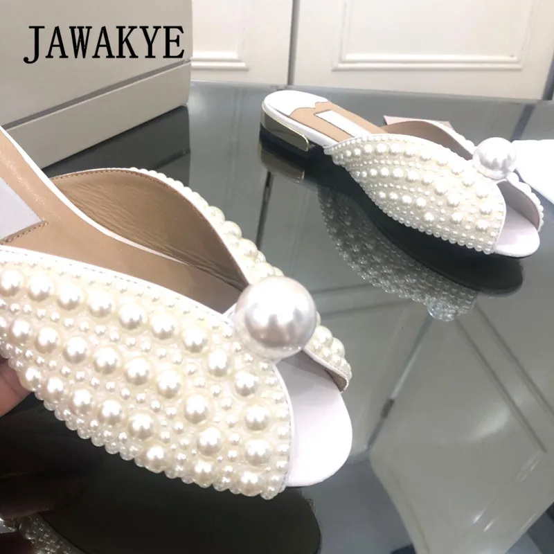 JAWAKYE новые шлепанцы с жемчугом на плоской подошве тапочки для женщин открытым
