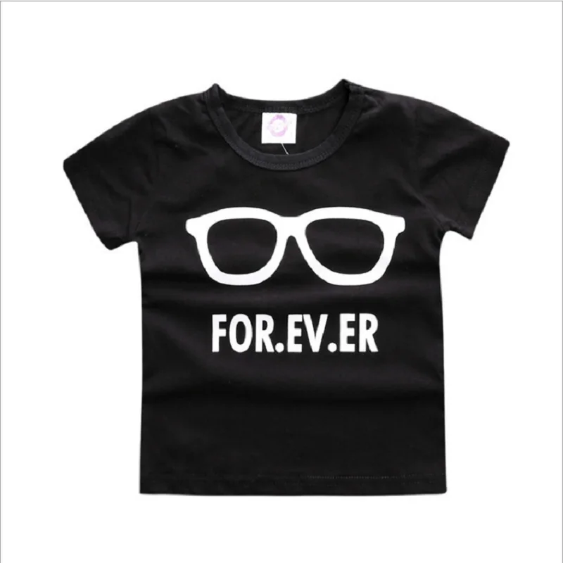 Летние черные футболки для маленьких мальчиков; футболки для младенцев; топы с короткими рукавами и буквенным принтом для малышей; одежда для малышей; футболка; детская одежда