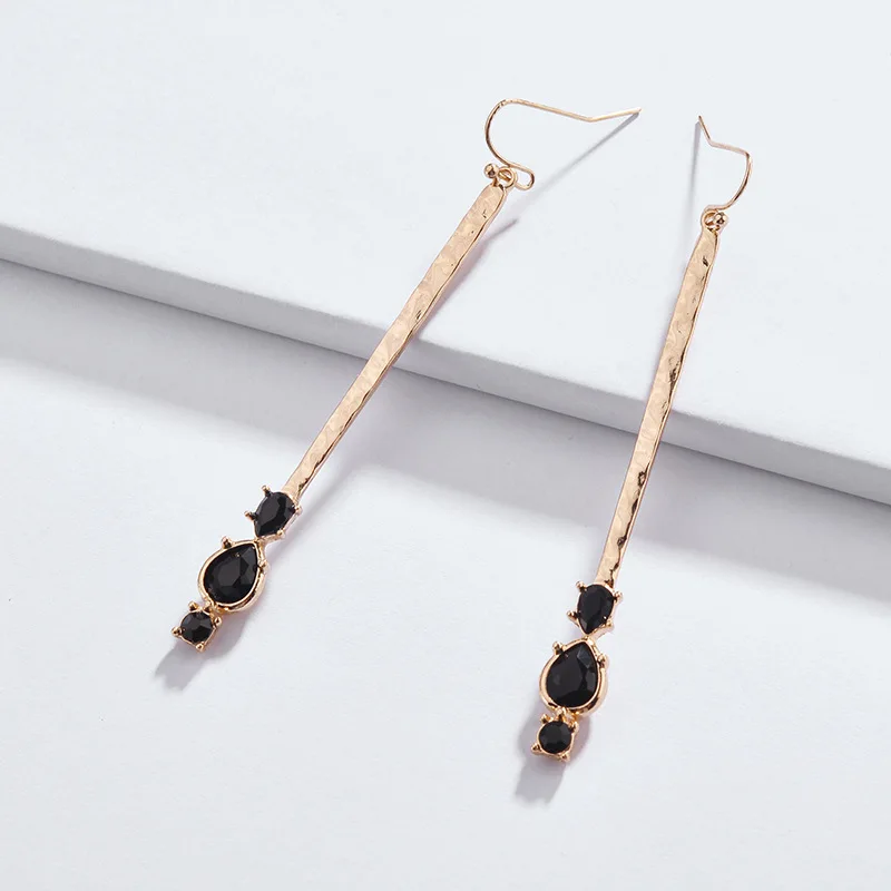 

Fashion Simple Designer Inspired Hammered Metal Bar Crystal Pendant Earrings for Women