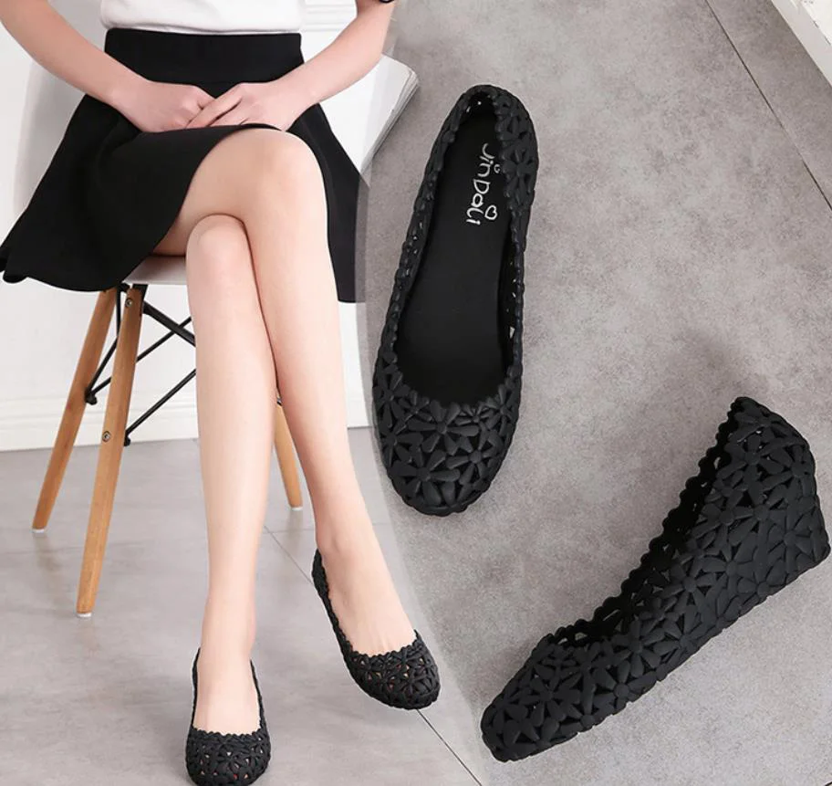 

New Summer Women's Sandals Bird's Nest Slope heel Jelly Shoes Lady Hollow Fashion Thick-soled Rubber Flower shoes woman sandal