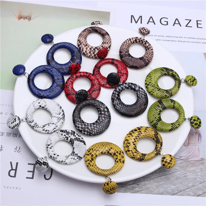 

Big Circle Square Earrings Vintage Round Leather Dangle Earring Geometric Leather Snake Print Leopard Drop Earrings For Women