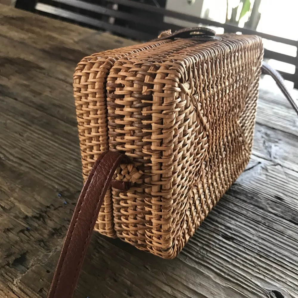 shoulder bag