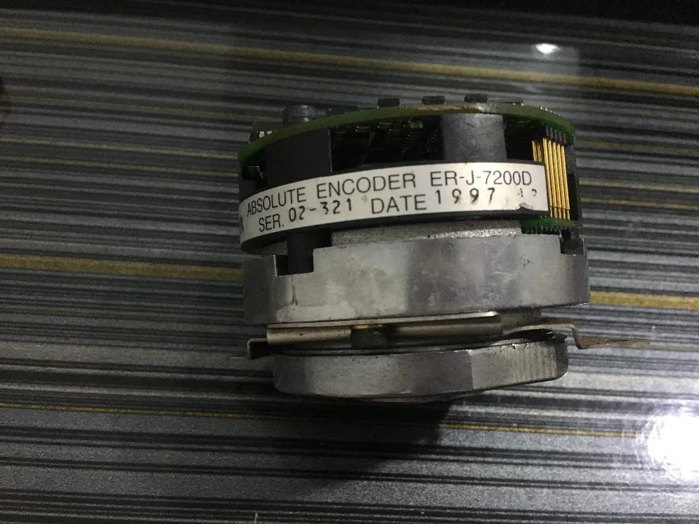 ER-J-7200D