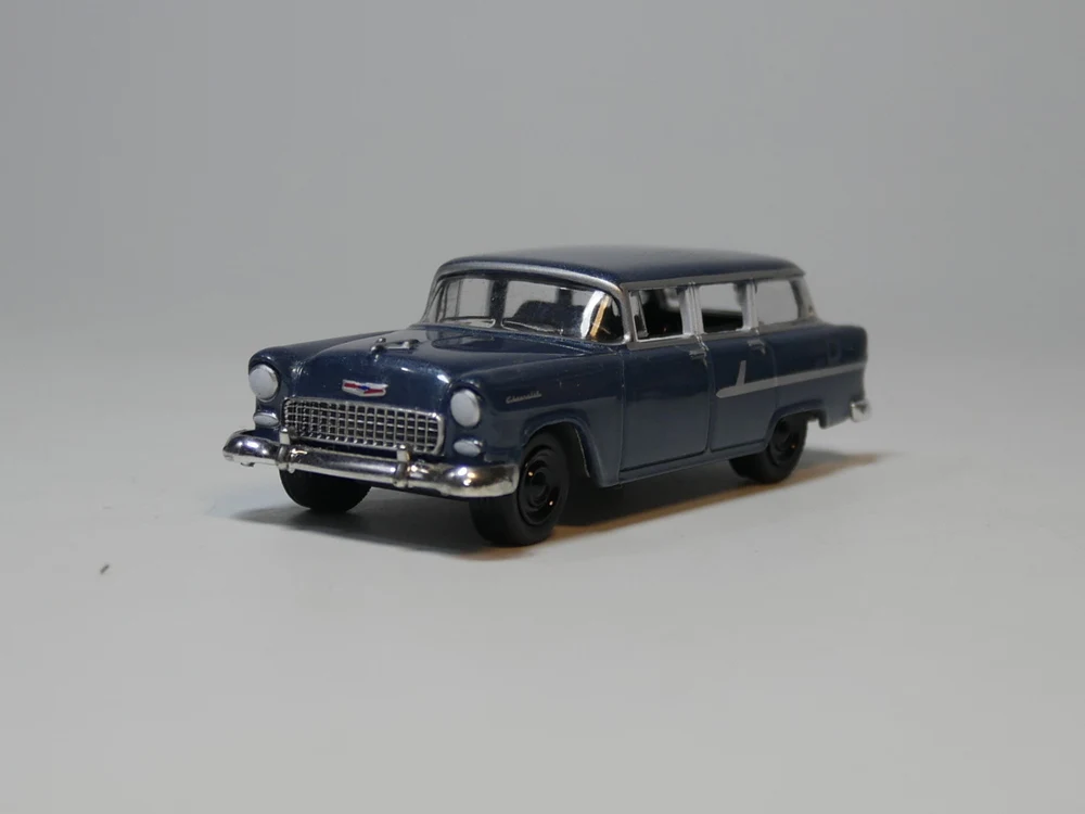 Зеленый свет 1: 64 1955 Chevrolet два десять handyman литой модельный автомобиль| |