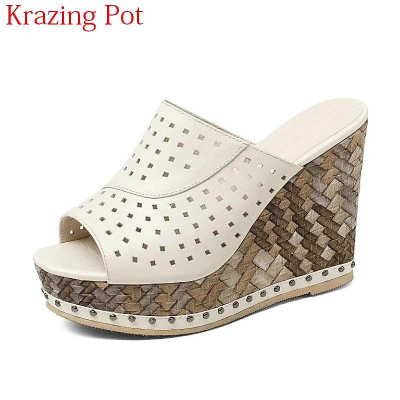 US $50.96 51% OFF|2018 New Fashion Echtes Leder Sommer Schuhe Peep Toe Plateau Pantoletten Slingback High Heels Party Niet Frauen Keile Sandalen US $50.96 51% OFF|2018 New Fashion Echtes Leder Sommer Schuhe Peep Toe Plateau Pantoletten Slingback High Heels Party Niet Frauen Keile Sandalen