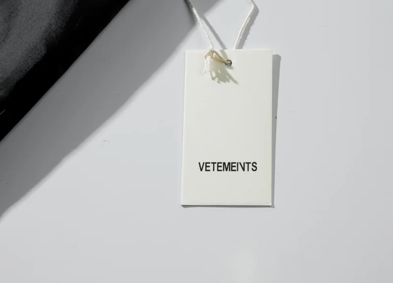 19ss Vetements Jackets Men Women Oversized Raincoat Streetwear Coats Waterproof Windbreaker Fashion Bomber Vetements Jacket