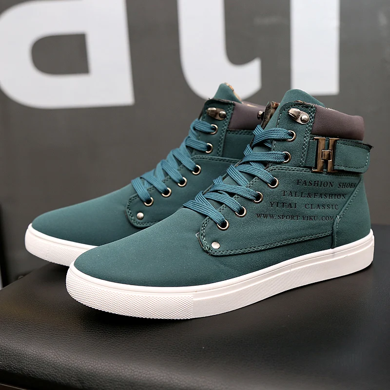 Hot Men Boots Fashion Warm Winter Men shoes Autumn Leather Footwear For Man New High Top Canvas Casual Shoes Men