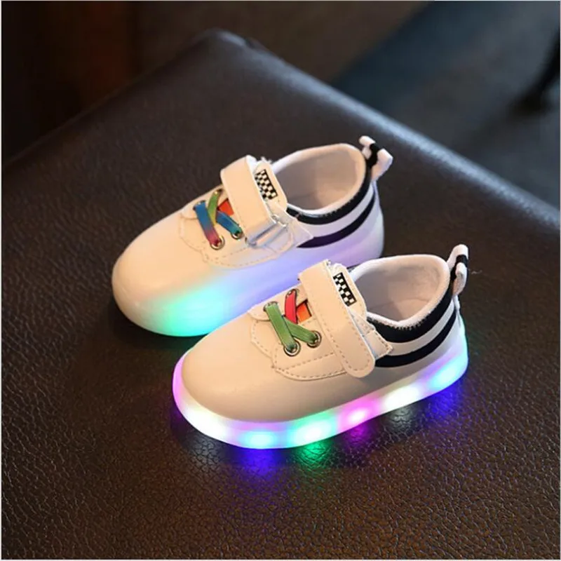 Детская обувь со светом Chaussure Led Enfant Демисезонный новый мультфильм для девочек