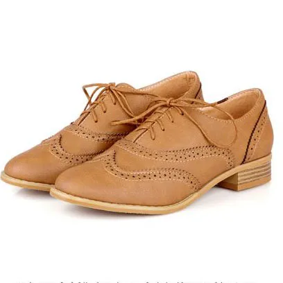 Новинка модные туфли-оксфорды с круглым носком перфорацией типа «броги» для женщин винтажные женские оксфорды со шнуровкой женские повседневные туфли на плоской подошве большие размеры 34–43 - Цвет: brown