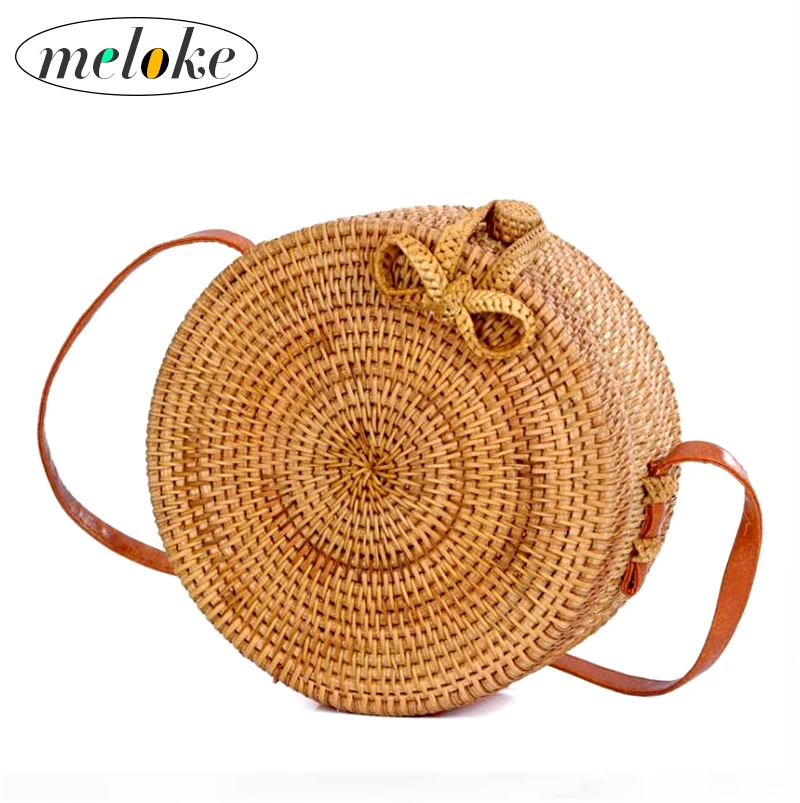 

Meloke 2018 handmade shoulder bags Vietnam Hand Woven Bag Round Rattan Straw Bags Bohemia Style Beach Circle Bag M70