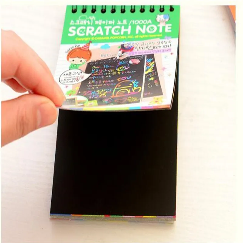 1PCS drawing books Mini Scratch Color DIY Coil Graffiti Book With Pen Blank black Sketch Book for kid 1PCS drawing books Mini Scratch Color DIY Coil Graffiti Book With Pen Blank black Sketch Book for kid
