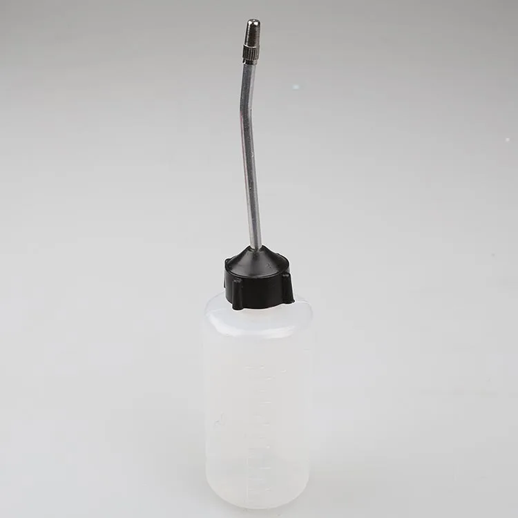 Масленка для замасливателя для швейных машин. Масленка для смазки швейных. Маслёнка для смазки швейных машин. Licota a109-8-p масленка пластиковая, 100мл. Масленка для смазки швейных.